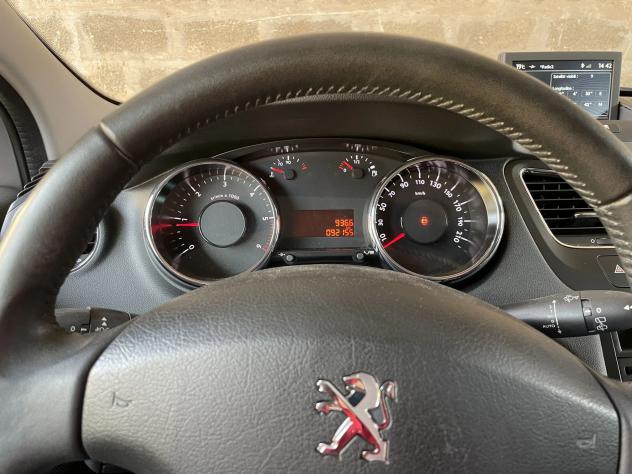 Peugeot 5008 1.6 BlueHDi 120CV Business - Foto 5
