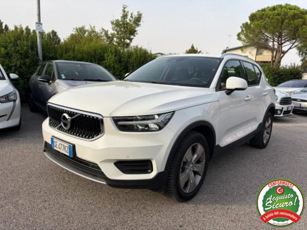 VOLVO XC40 T2 Geartronic Momentum rif. 24051306