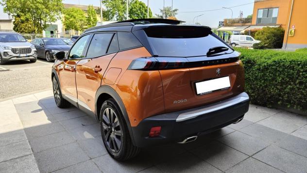 Peugeot 2008 PureTech 155 EAT8 S&S GT *TETTO APRIBILE, PROMO* - Foto 6