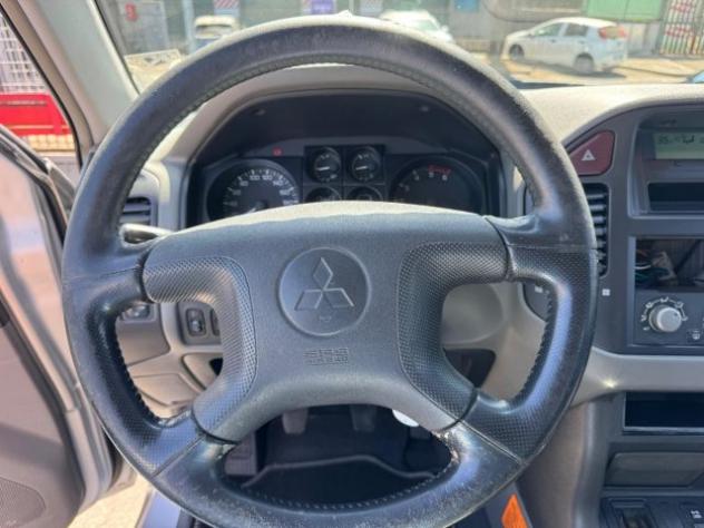 MITSUBISHI Pajero 2.5 TDI 3p. GLX rif. 24079430 - Foto 10