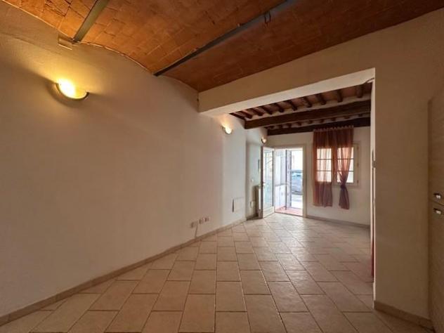 Appartamento in vendita a Cascina 75 mq Rif: 1392984
