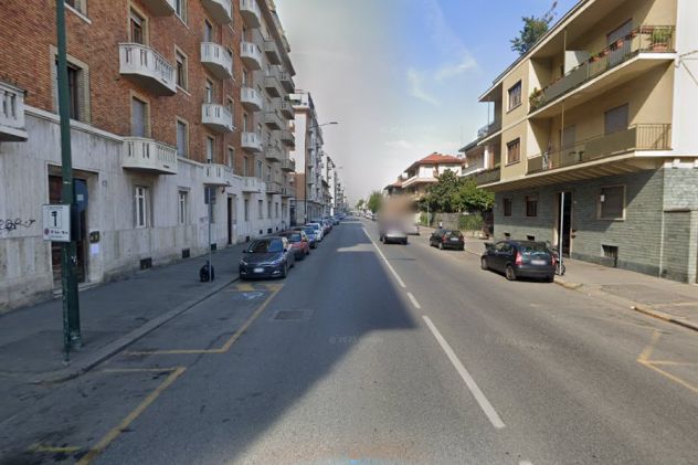 VIA MICHELE LESSONA GRAZIOSO BILOCALE RISTRUTTURATO