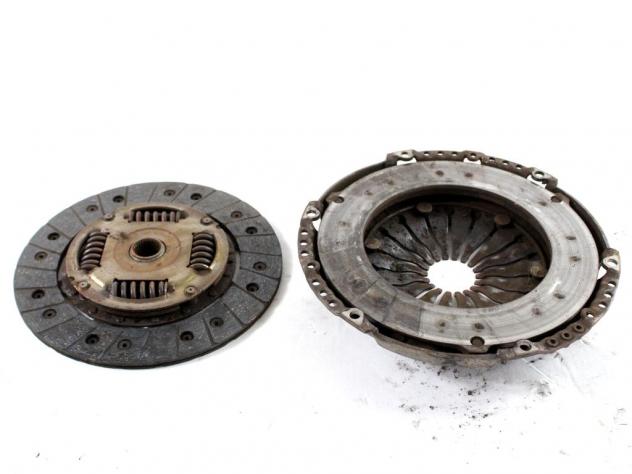 04E141103C KIT FRIZIONE CON SPINGIDISCO VOLKSWAGEN GOLF 7 1.2 B 63KW 5M 5P (2014) RICAMBIO USATO