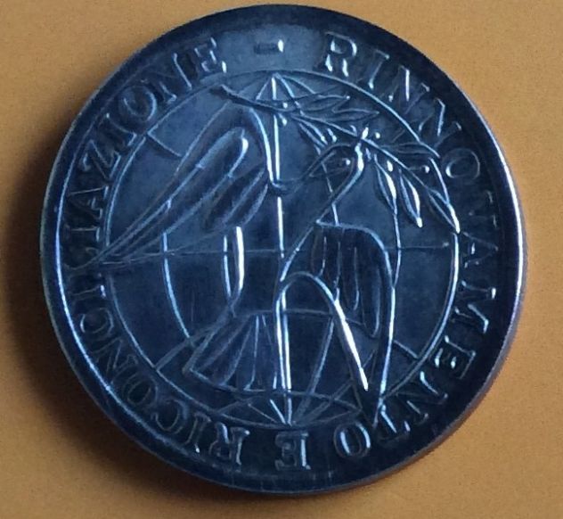 MEDAGLIA ANNO SANTO   RINNOVAMENTO E RICONCILIAZIONE 1975 - Foto 2