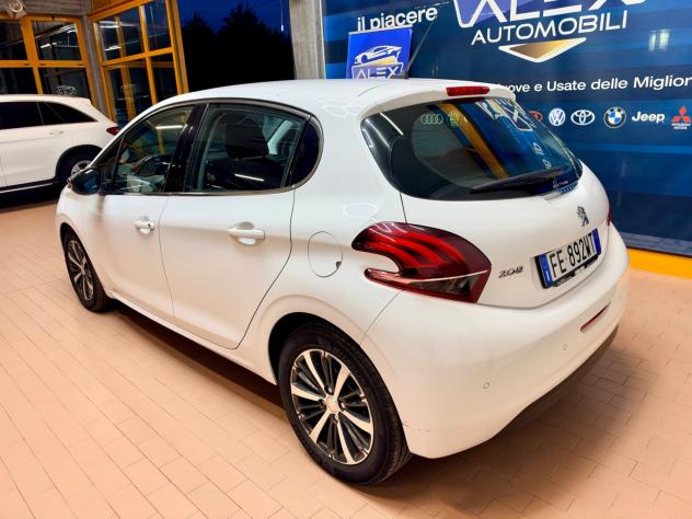 Peugeot 208 1.6HDi 100cv Neopat. E6 - Foto 4