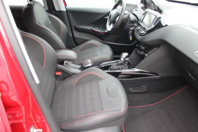 Peugeot 2008 PureTech Turbo 110cv GT Line S/S - Foto 9