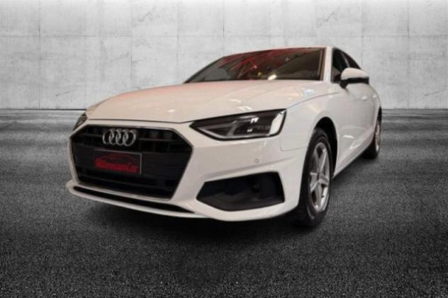 AUDI A4 Avant 30 TDI/136 CV S tronic rif. 24048819