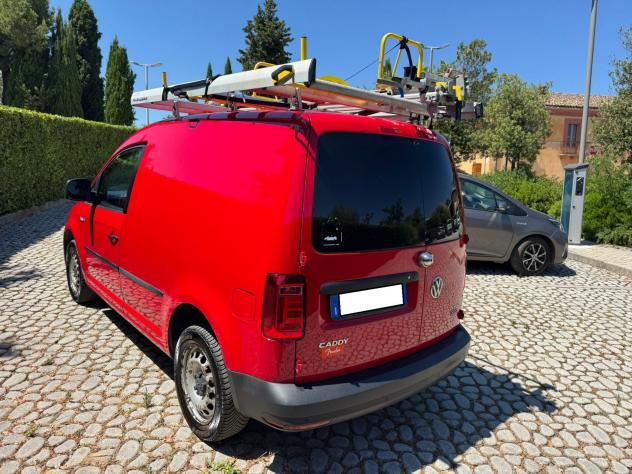 VW Caddy 2.0TDI 122 4WD S&S Bus. Off. Mobile 2016 - Foto 10