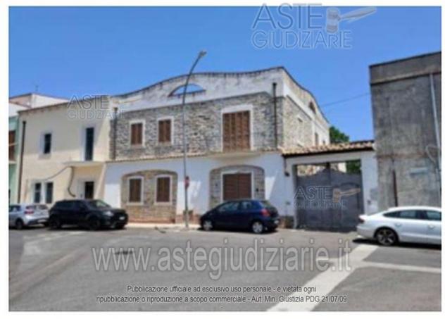 IMMOBILI-IMMOBILE RESIDENZIALE-Corso Repubblica, 08020 Orune NU, Italia