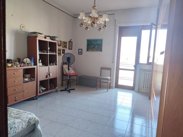 V.ANCONA: APP. di 127mq. con Cantina mansardata. Posto auto bici e moto - Foto 8