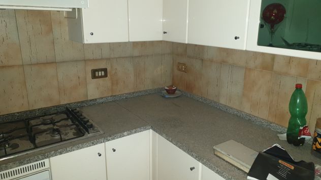 cucina completa di forno frigorifero tavolo sedie - Foto 5