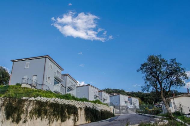 Immobile in asta di 102 m² con più di 5 locali e box auto in vendita a Vibonati - Foto 3