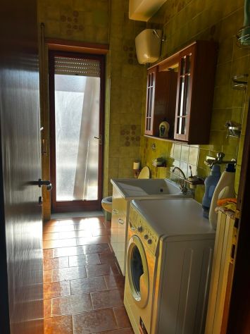 Stanza in affitto per ragazze – Zona Commenda - Foto 3