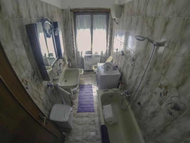 CAMERA con BAGNO BUFALOTTA/ PORTA DI ROMA IN VILLINO INDIPENDENTE - Foto 5