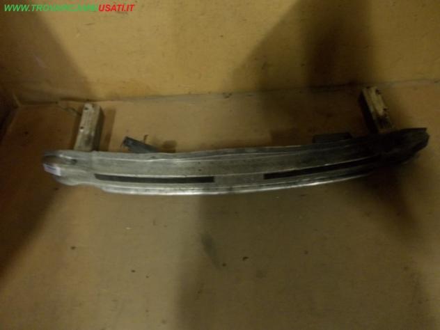 TRAVERSA PARAURTI POST.(in alluminio) AUDI A4 (8E) Carrozzeria Lamierati esterni Paraurti Traversa parau AUDI - A4 - 01-01-2001 - 01-10-2004
