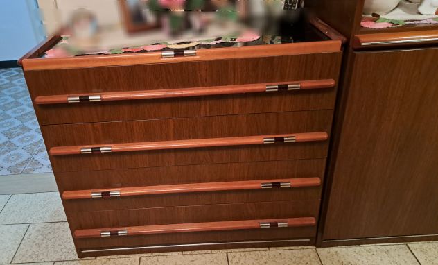 MOBILE CON 4 CASSETTI IN LAMINATO