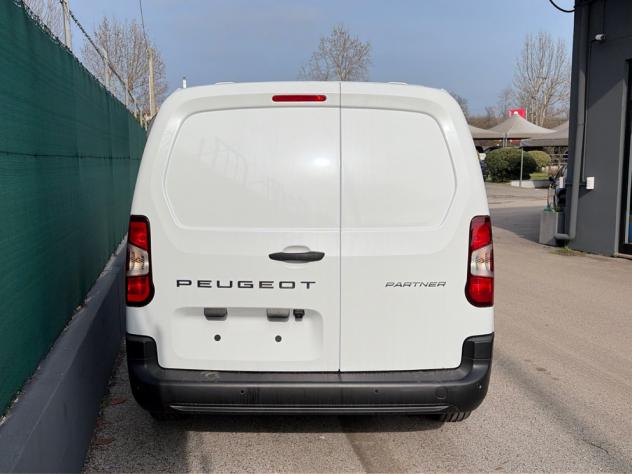 Peugeot Partner XL 1.5 Diesel 100cv - Foto 4
