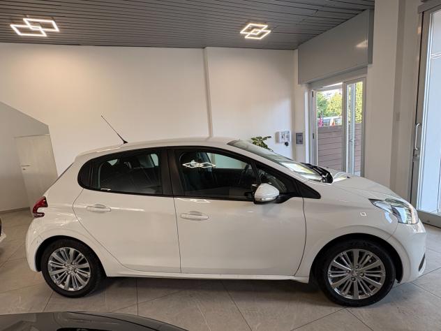 Peugeot 208 PureTech 82 Stop&Start 5 porte Allure - Foto 4