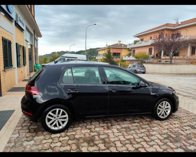 VOLKSWAGEN Golf 1.4 TGI 5p. Executive BlueMotion rif. 22246842 - Foto 3