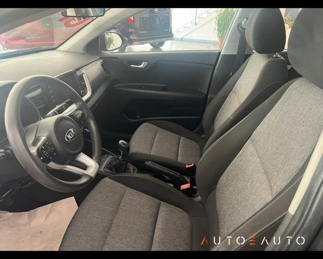 Kia Stonic 1.4 mpi eco Urban Gpl 97cv my18 - Foto 5