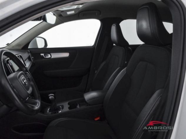 VOLVO XC40 D3 Business Plus awd rif. 23947610 - Foto 9