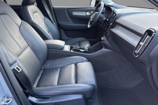VOLVO XC40 B3 automatico Ultra Dark rif. 24049466 - Foto 7