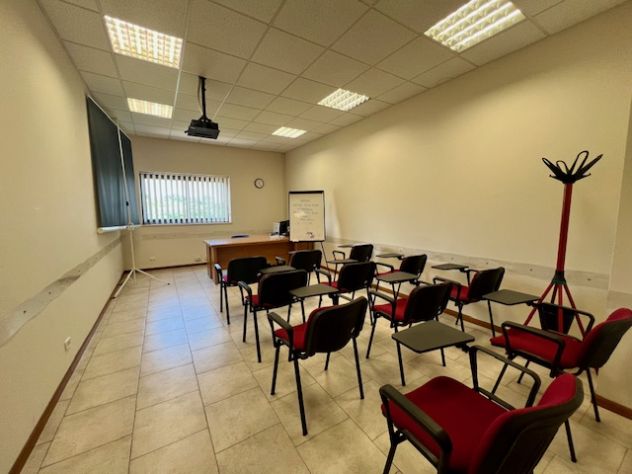 Acireale a due minuti dal casello affittasi Capannone/Ufficio 450 mq - Foto 5