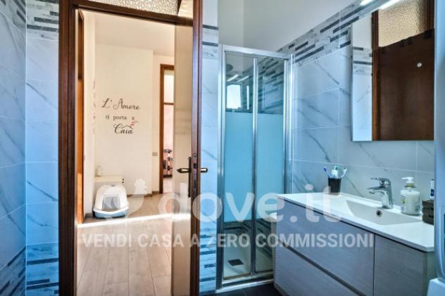 Appartamento di 109 m² con 4 locali e box auto in vendita a Cantù - Foto 18