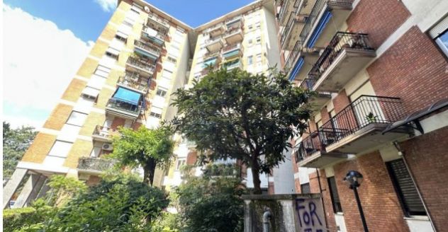 ASTA OCCASIONE: CINISELLO BALSAMO in Viale Sardegna bilocale, cantina e box - Foto 2