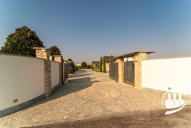 Villa in vendita a Nichelino