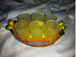VASSOIETTO IN CERAMICA CON 6 BICCHIERINI PER LEMONCELLO