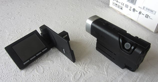 ZOOM Q4 HANDY RECORDER Videocamera con accessori + SD Card - Foto 10
