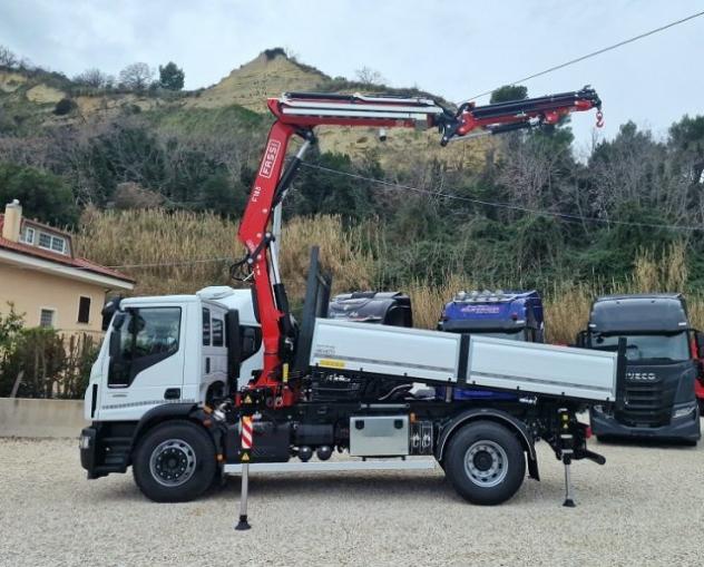 IVECO EUROCARGO 180E32 K NUOVO GRU da 23 m + RIBALTABILE rif. 23912574 - Foto 3