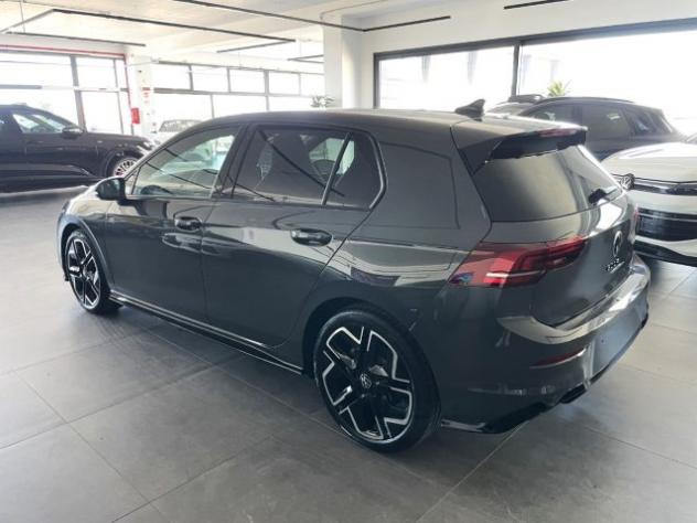 VOLKSWAGEN Golf 1.5 eTSI 115 CV ACT DSG R-Line Plus KM0 MY26 rif. 23769966 - Foto 5