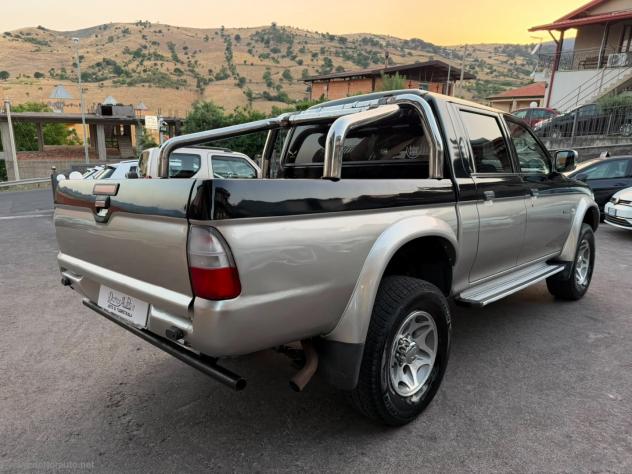 MITSUBISHI L200 2.5 TDI 4WD DC Pick-up GLS - Foto 4