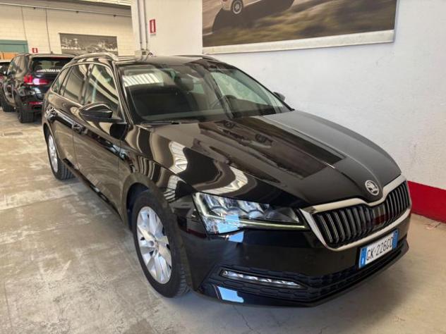 SKODA Superb 2.0 TDI EVO 150 CV SCR DSG Wagon Executive rif. 24068194 - Foto 5