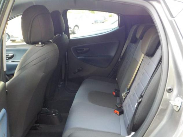 LANCIA Ypsilon 1.2 GPL 69CV Ecochic rif. 24132135 - Foto 8