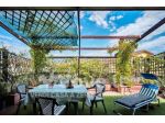 Appartamento di 133 m² con 5 locali e box auto in vendita a Prato [rif. DV- &hellip;