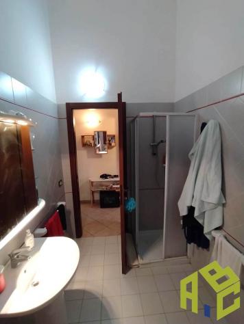 Pomaia - Rif. R1485.In campagna, a 1 km c.ca dal centro abitato di Pomaia e adiacente l'istituto Lama Tzong Khapa. Due appartamenti, con possibilità d - Foto 18