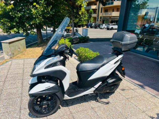 YAMAHA Tricity 155 TUTTO INCLUSO ANCHE PASSAGGIO! MINI RATE rif. 23995575 - Foto 7