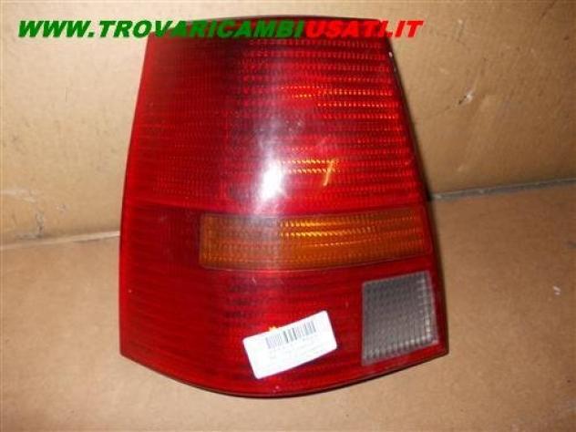 FANALE POST. S. ROSSO/ARANCIO VOLKSWAGEN GOLF (1K) Variant  Parti elettriche  Fanaleria  Fanali  Fanale post. sx.