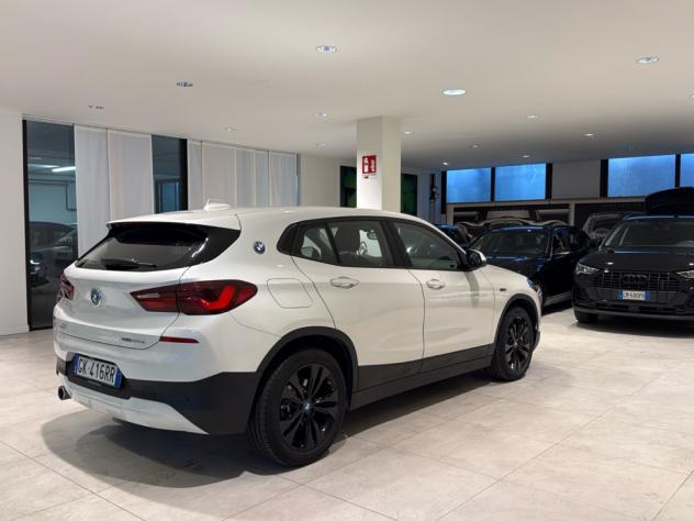 BMW X2 xDrive25eBusiness-X auto Navi Cruise LED BlackPack - Foto 7