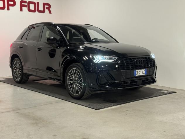 Audi Q3 40 TDI quattro S tronic S Line Edition