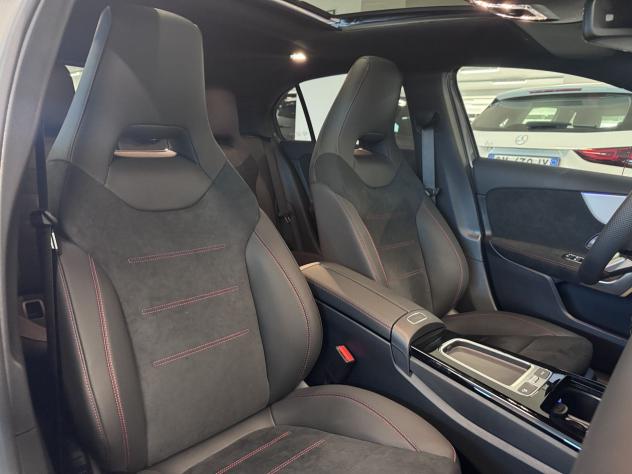 Mercedes-Benz Classe A A 200 d AMG Line Advanced Plus - Foto 8