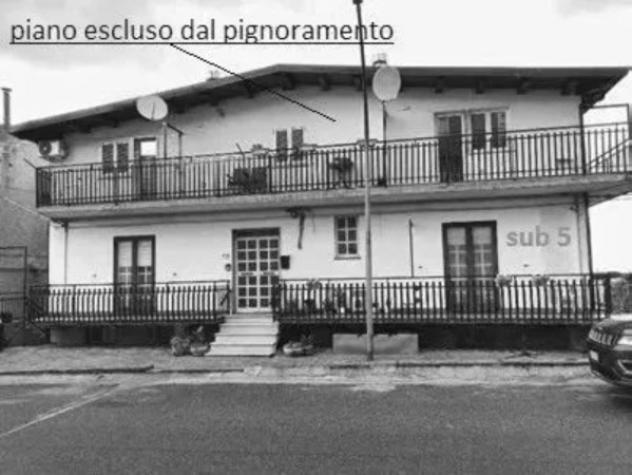 Immobile in asta di 247 m² con più di 5 locali in vendita a Savelli - Foto 3