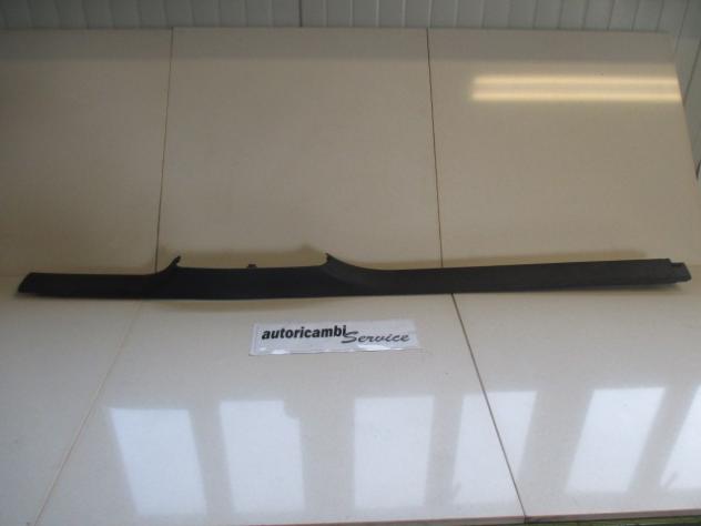 4B0853905 BATTITACCO INTERNO SINISTRO AUDI A6 SW 2.5 D 4X4 110KW AUT 5P (1999) RICAMBIO USATO
