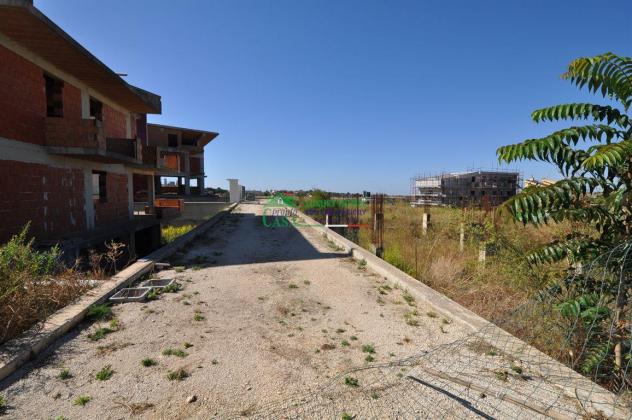 Rif. 9346 - Terreno edificabile in zona residenziale - Foto 3