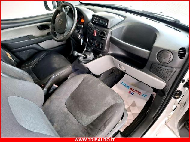 FIAT Doblo 1.9 Mjt NEOPATENTATI (GANCIO TRAINO) - Foto 6