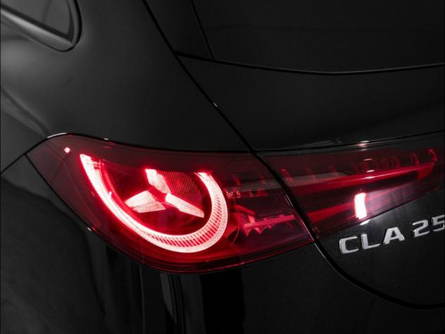 Mercedes-Benz CLA CLA Shooting Brake 250+ con tecnologia EQ AMG Line Advanced Plus - Foto 8