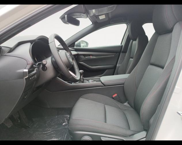 Mazda Mazda3 Nuova 2025 5HB 2.5L e-SKYACTIV G 140cv 6MT FWD Homura Euro6e-bis - Foto 9